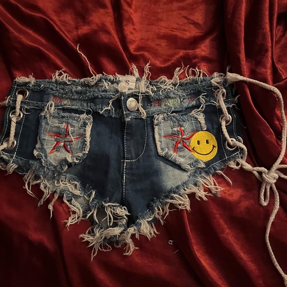 Weed Shorts bought custom from seller @mamashark on depop - Picture 2 of 2